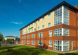 Holiday Inn Express BURTON UPON TRENT by IHG