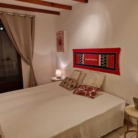 direct beach area, large terrace, summer kitchen, high equipment, pizza oven