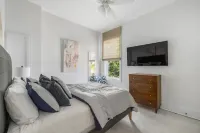 Les Bons Temps on Minnich (Heart of Downtown)