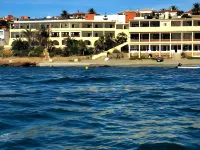Hotel Patricia فنادق في Manilva