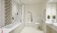 Premier Inn Edinburgh A1 (Musselburgh) - Parking
