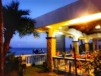 Shanedel's Inn & café