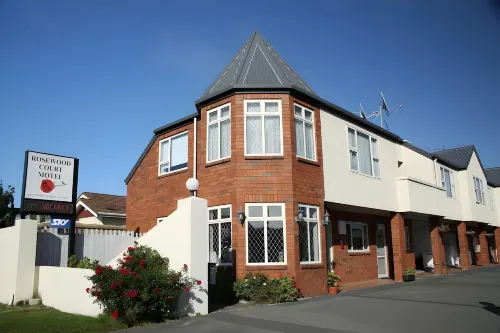 Rosewood Court Motel - Badekar