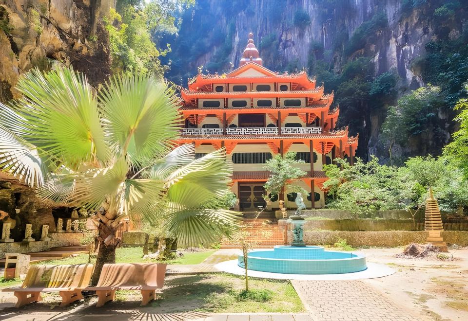 3. 클로버 호텔 이..