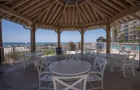 ESCAPES/2023 reno/2 full mattress bunk beds/2300sf/3br/2ba gulf-front lux condo