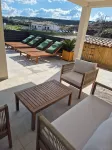 Goudargues Villa Hestia, villa with swimming pool 300m from the center, private parking.