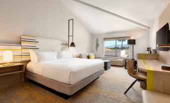 DoubleTree by Hilton Campbell - Pruneyard Plaza