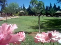Oasis Country Lodge