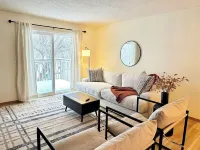 NEW - Great Location - Family Friendly - Garage - Spacious