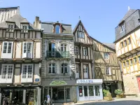 T2 avec balcon,calme et près du port