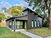 The Butterfly House: with sauna and fully-fenced yard Hotels near Terminal B, Sanford International Airport