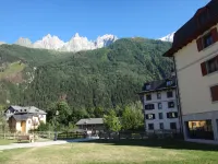 3 PRESTIGE ROOMS, FULL CENTER, 4 STARS