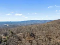 Woodland Cottage - Stunning Views - Wine Country - 20 mins to Downtown
