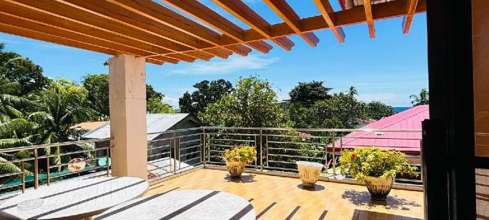 La Fela Pension House Hotele w: Oslob