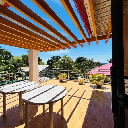 La Fela Pension House