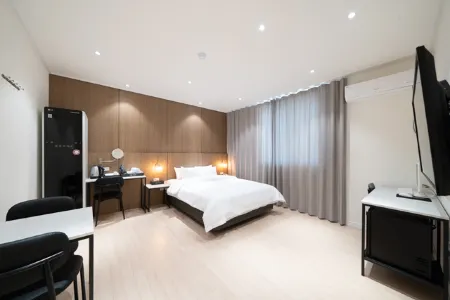 Gwangju Edition Hotel Gwangcheon Branch (Formerly Urban Life Hotel) Отели рядом с достопримечательностью «Национальный университет Чоннам»