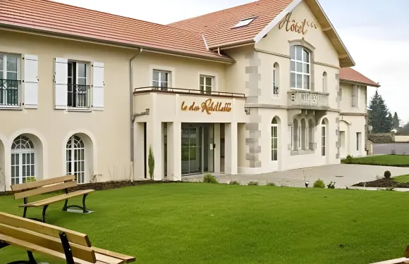 樂克洛斯雷比洛特酒店