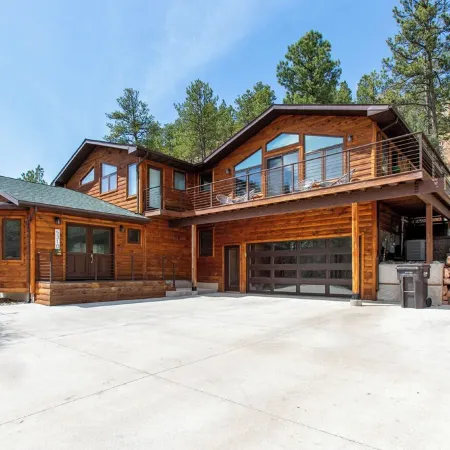 Modern Smart House - 2BR/2BA - Wildlife Views - 2 Patios + Fire Pits