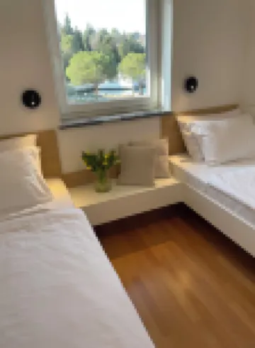 高級勒萬特211碼頭公寓