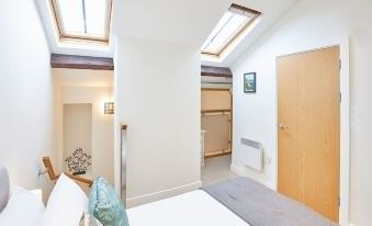 Host & Stay - 15 Easby Hall