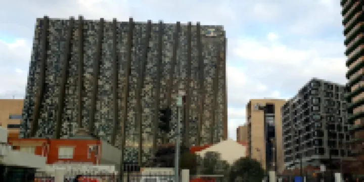 Melbourne Lifestyle Apartments - Best Views on Collins