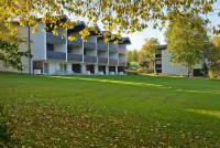 Marina Hotel am Starnberger See Hôtels à : Tutzing