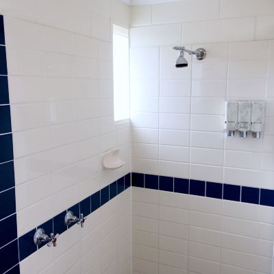 エコノミールーム(ダブル)(共用バスルーム) ケアンズ クイーンズ コートの写真