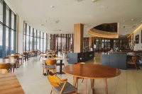 Roxy Hotel Serian - petit déjeuner