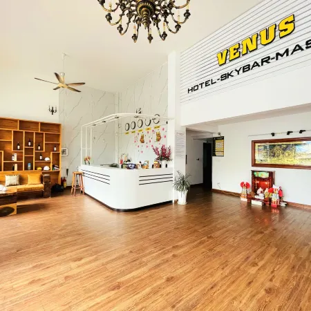 Venus Phu Quoc Hotel & Spa Отели рядом с достопримечательностью «Зыонгдонг»