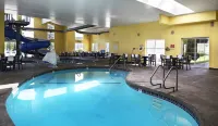 Ramada by Wyndham Spokane Airport - Pools