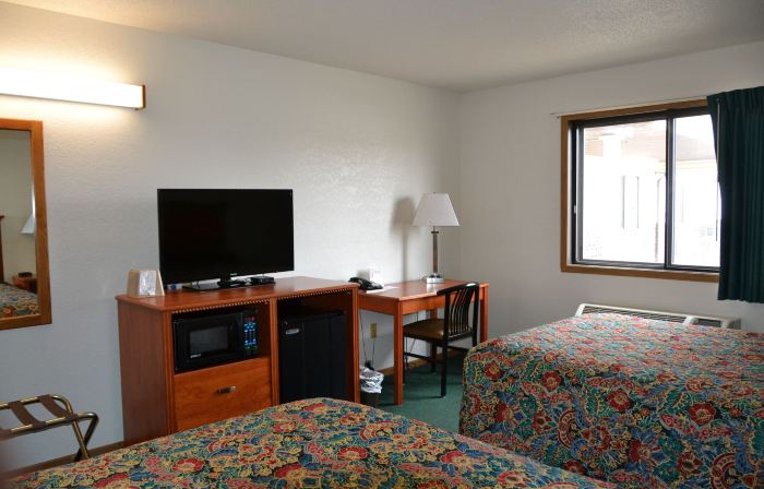 Carrington Inn & Suites