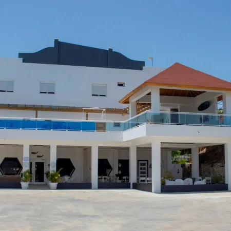 Hotel Capriccio Mare y Restaurante