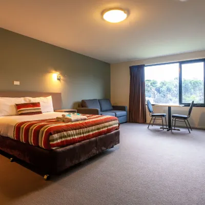 Kingston Hotel Hotels near Goat Bluff Lookout