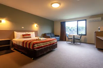 Kingston Hotel Hotels in Grove