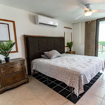 3 Bedroom Oceanfront Beach House