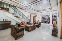 RedDoorz Syariah Near Gelora Delta Sidoarjo 2