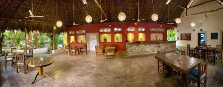 Gardenhotel Macan Ché B&B