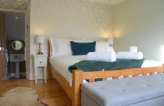 Darly Cottage