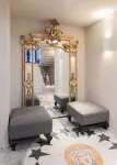 33 Solonos Suites