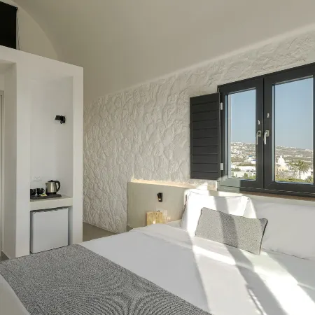 Onyx Hotel & Suites