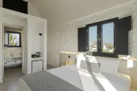 Onyx Hotel & Suites - Infinity Pools