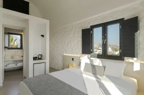 Onyx Hotel & Suites