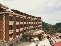 Grand ŞELALE Hotel Hôtels à : Cayeli