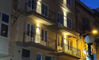 The Central Guesthouse