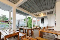RedDoorz Syariah Near Taman Air Mancur Bogor Hotels in Tanah Sereal
