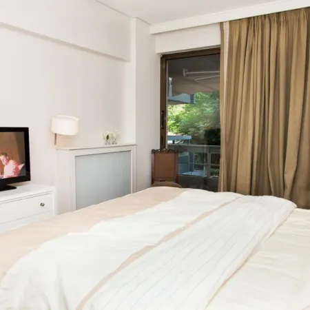 Delux Apartment with Amazing Balcony!