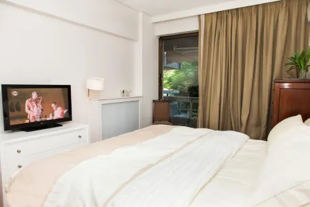 Delux Apartment with Amazing Balcony!