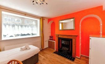 Host & Stay - Oxford Street House
