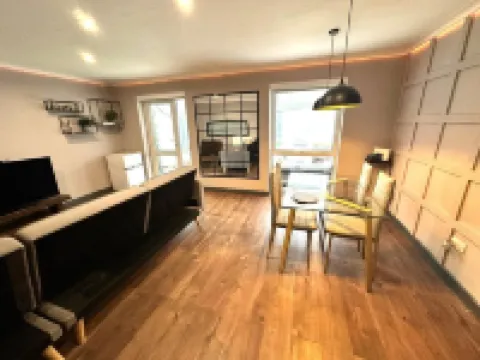 Leamington Spa-3 Bed-Garden-Pets-Free Parking