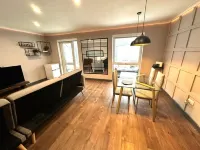 Leamington Spa-3 Bed-Sleeps 6-Garden-Pets-Parking
